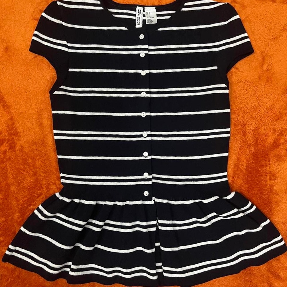 H&M Divided Peplum Top Women Medium Black White Striped Excellent Cap Sleeve